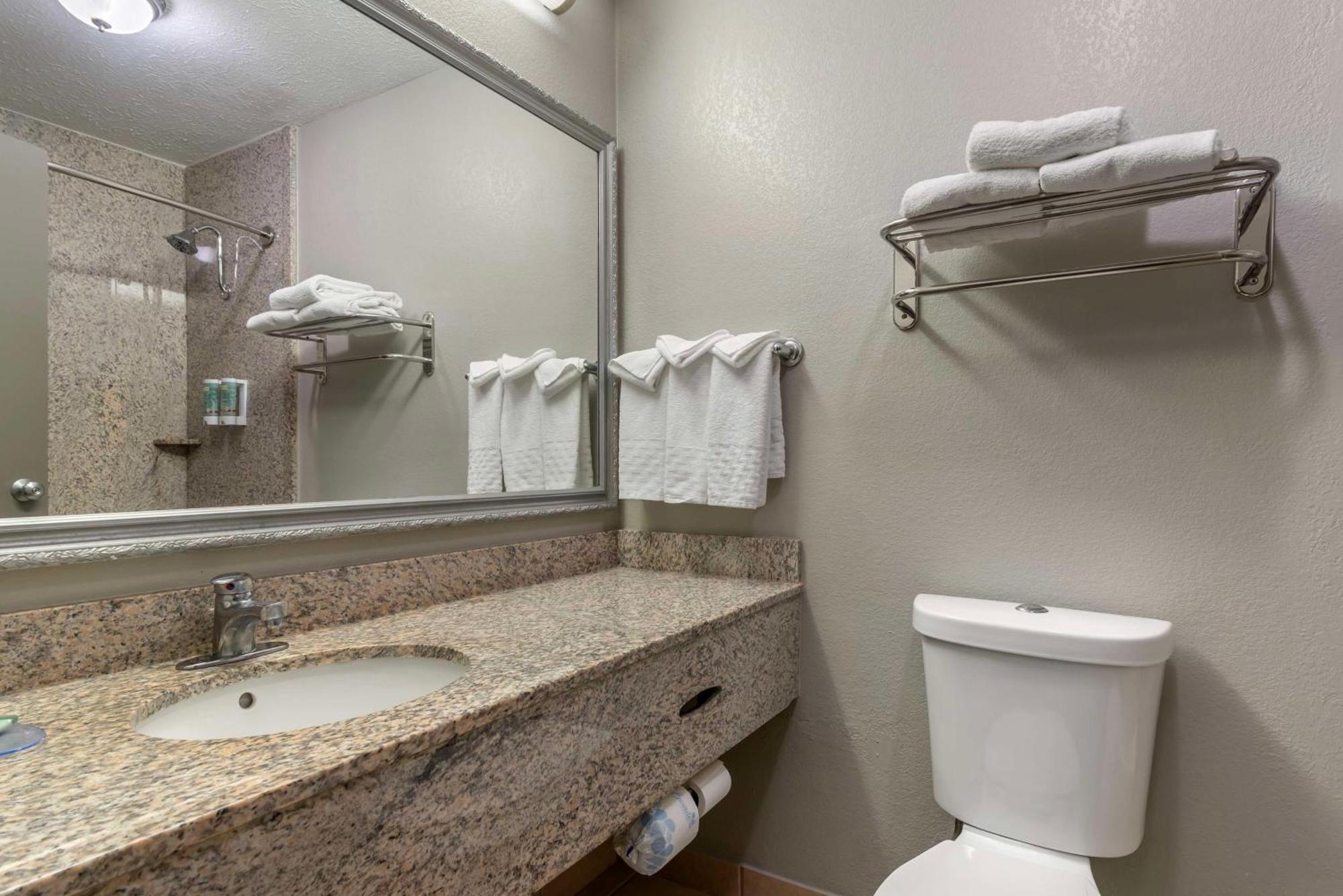 Best Western Auburn/Opelika Inn מראה חיצוני תמונה